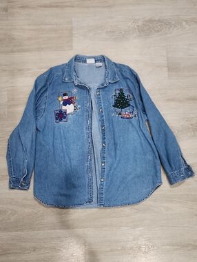 Bobbie Brooks Blue Denim Jacket with Holiday Embroidery XL